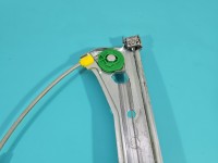 Podnośnik przód lewy SZYBY WINDA Audi A5 8T Popękane plastikowe mocowanie 6 PIN 2d