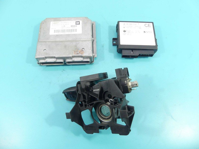 Komputer Sterownik silnika Opel Astra II G 16268377, 6237797 1.6 jedn