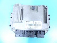 Komputer Sterownik silnika Nissan Primastar 01-14 0281011530, 8200051609 1.9 dci