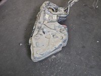 Zbiornik paliwa bak Mercedes W205 2.0 16V
