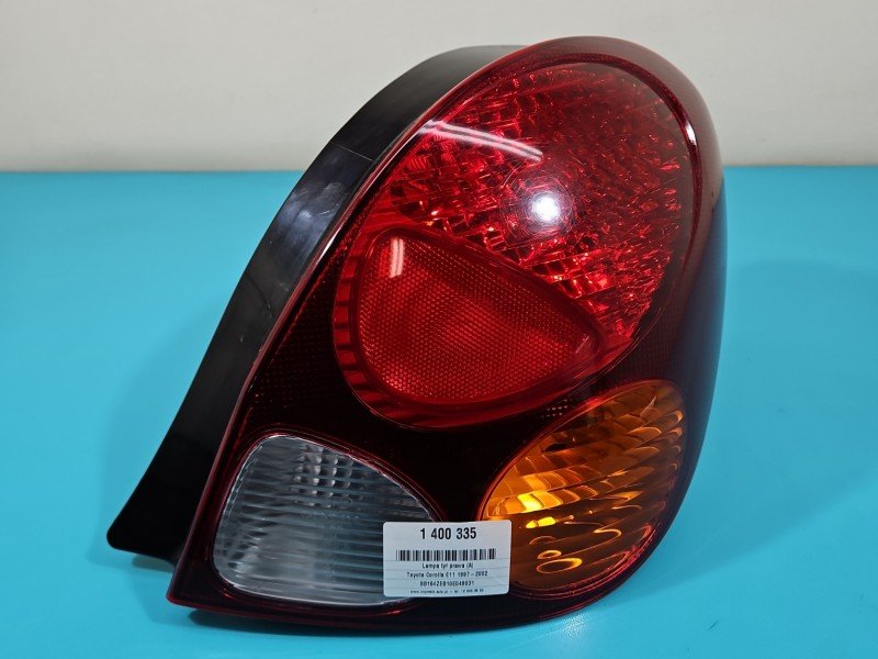 Lampa tył prawa Toyota Corolla E11 HB