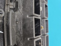 Zaślepka kratka zderzaka lewa atrapa Kia Stinger 86521J5600, 86521-J5610