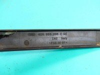 Listwa podref Audi A8 D2 3.7 V8