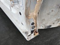 Próg prawy SŁUPEK ŚRODKOWY B Dacia Sandero III 20- HB 5d biały, DV369