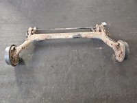 Tylna belka oś tył Audi 80 B4 2.0 jedn Tylna belka oś tył Audi 80 B4 2.0 jedn