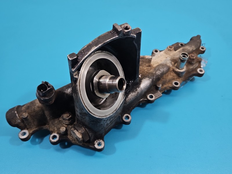 Podstawa filtra oleju obudowa Toyota Land Cruiser 120 J120 3.0 D4D (1KD)