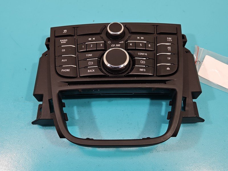 Przełącznik radia nawigacji panel Opel Meriva B 10-17 13362778, 28299878