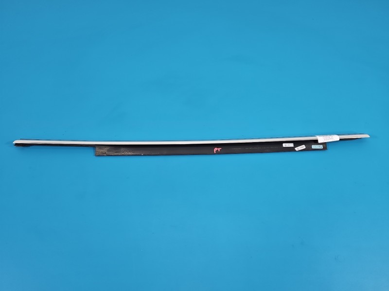 Listwa drzwi tył prawa AUDI A8 D4 4H 4H0853764C sedan