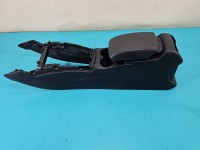 Podłokietnik TUNEL AUDI Q5 08- 8R0864981 EUROPA