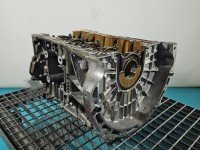 Blok silnika Mercedes GLA X156 13-19 270910 1.6 T