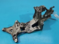 Mocowanie uchwyt Alternatora, sprężarki klimatyzacji,pompy wtryskowej Vw Touran II 04L903143B