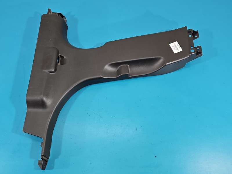 Osłona ZAŚLEPKA PLASTIK SŁUPKA PROGU LEWA Zadrapania Maserati Ghibli III 13- 06700729250