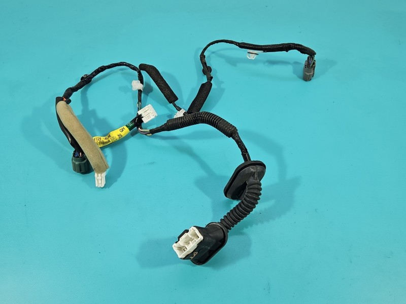 Instalacja Wiązka drzwi tył prawych INFINITI QX50 241261B35A