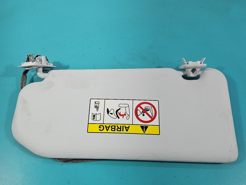 Przesłonka prawa Peugeot 308 II T9 DASZEK osłona przeciwsłoneczna