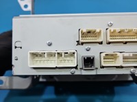 Radio fabryczne Toyota Rav4 IV 86140-42040 radioodtwarzacz