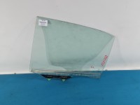 Szyba drzwi tył lewa Toyota Corolla E21 19- sedan