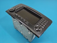 Radio fabryczne Mercedes ML W164 A1648707789 radioodtwarzacz