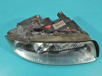 Reflektor prawy lampa przód Audi A4 B6 EUROPA