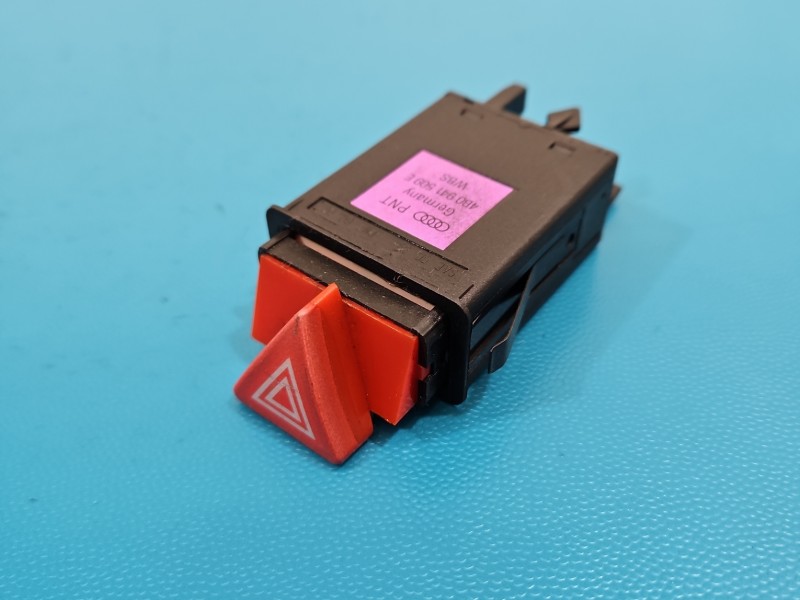 Przełącznik świateł awaryjnych Audi A6 C5 4B0941509E