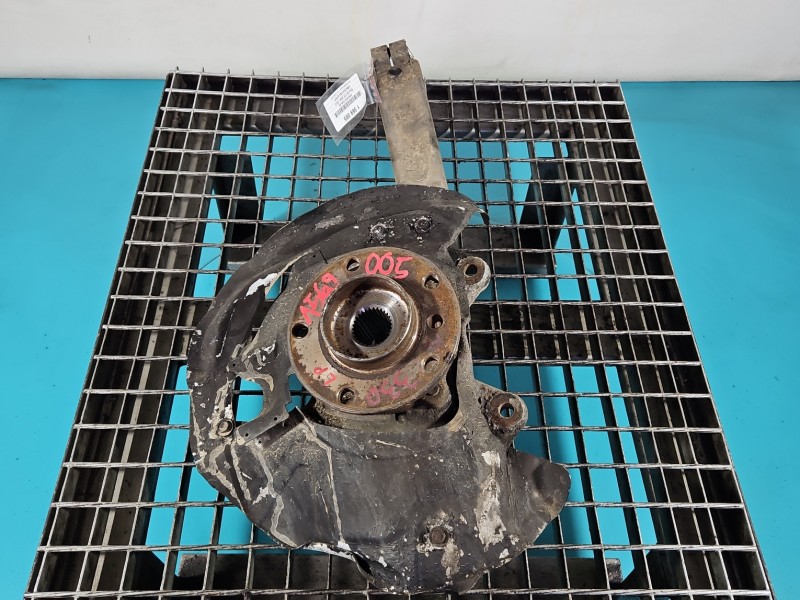 Zwrotnica lewa piasta przód 3.0d BMW X5 E70