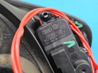 Klapka wlewu paliwa Audi A4 B9 LY9T