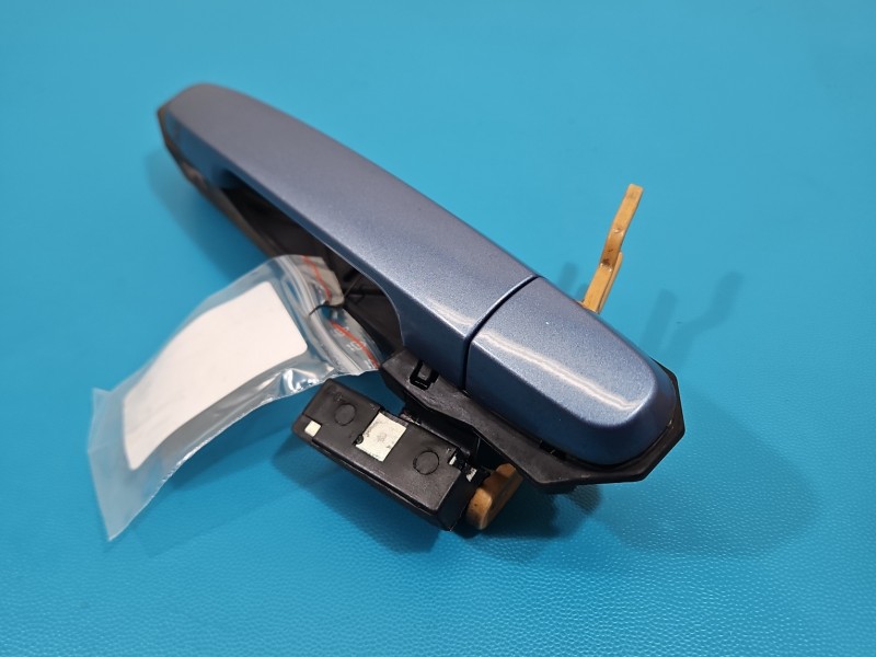 Klamka tył prawa zewnętrzna Toyota Prius II XW20 03-