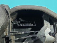 Zamek przód prawy 7229458 Bmw f10 f11 EUROPA Producent części: BMW, 4pin
