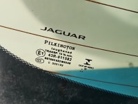Szyba tylna KLAPY BAGAŻNIKA TYŁ JAGUAR XF II X260 sedan