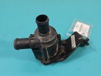 Pompka obiegu wody pompa Skoda Octavia III 2.0 TSI 5Q0965561B