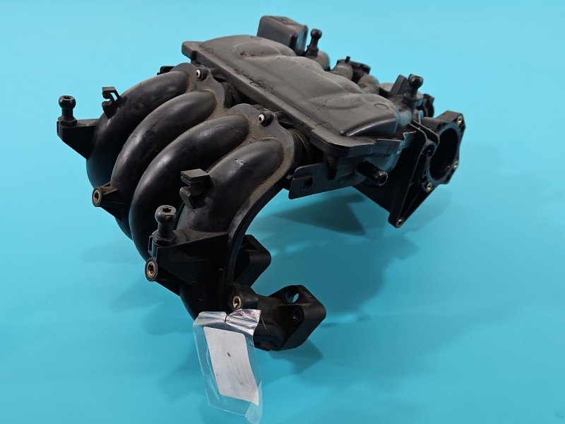 Kolektor ssący Audi A3 8L 06A133185DN, 01T326/0172 1.6 SR (AVU) Kolektor ssący Audi A3 8L 06A133185DN, 01T326/0172 1.6 SR (AVU)