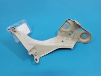 Mocowanie przód - lewa, Europejska, błotnika lewy przód / biały LS9R uchwyt 5E3821227 Skoda Octavia IV