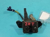 Zamek klapy tył Toyota Yaris II HB TOYOTA, 2pin