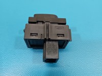 Przełącznik Włącznik centralnego zamka Prawy tył Volvo S90 II 16- 31412152