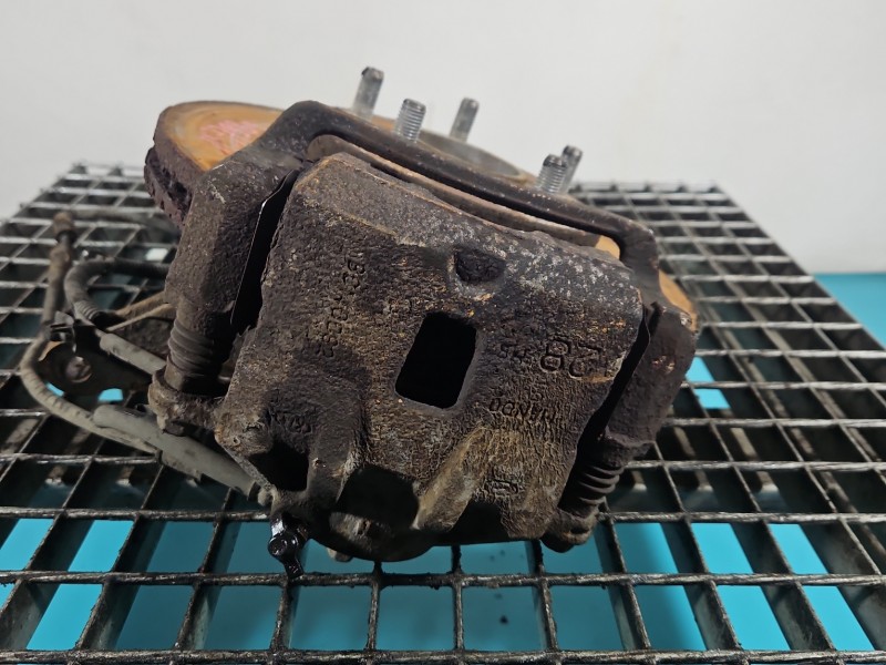 Zacisk przód lewy Hyundai Tucson I 2.0 16V XD20