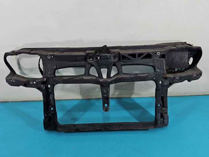 WZMOCNIENIE CZOŁOWE Pas przedni Vw Bora 1J0805594