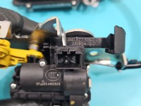 Zamek klapy tył 4M0827506D, 5TA827887A Skoda Superb III kombi 5+4pin wraz z dociągiem klapy