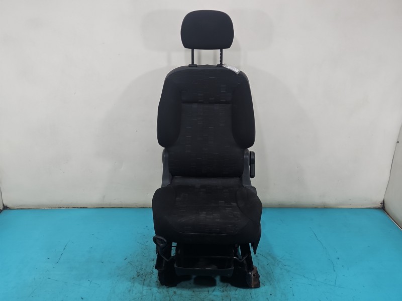 Fotel lewy przód kierowcy Citroen Berlingo II EU 5d CITROEN, Europejska, przetarta tapicerka