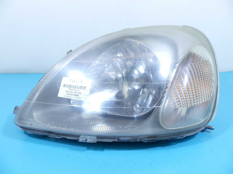 Reflektor lewy lampa przód Toyota Yaris I 99-05 EUROPA