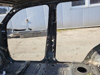 Próg prawy SŁUPEK ŚRODKOWY B Toyota Land Cruiser J200 07- HB 5d czarny 202