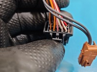 Lusterko prawe Peugeot 308 II T9 Ktvd rysy , składane elektrycznie , 10 pin 11 przewodów + 2 pin / LAKIER: Ktvd europa