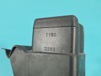 Pas bezpieczeństwa tył środkowy TOYOTA, Europejska, zapinka środkowa Toyota Rav4 V