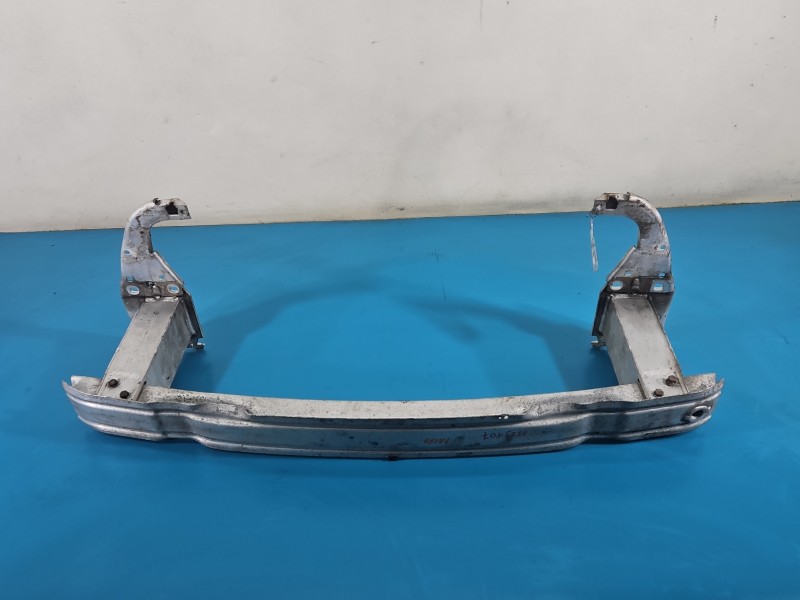 Wzmocnienie zderzaka przód belka AUDI A6 C7 Producent części: Audi, Zagiecia przednie LY7G