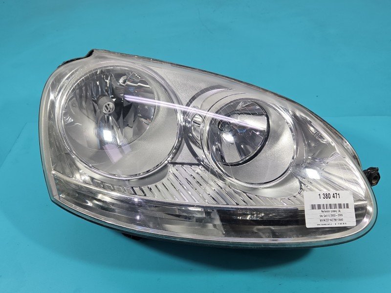 Reflektor prawy lampa przód Vw Golf V EUROPA