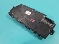 Przełącznik Producent części: BMW, Regulacji fotela przód prawy 5 G30 2017-2024 9384910