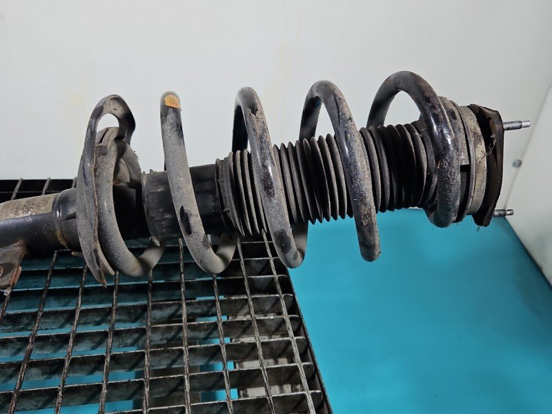 Sprężyna przód przednia Ford Transit MK8 13-17 2.2 tdci Sprężyna przód przednia Ford Transit MK8 13-17 2.2 tdci