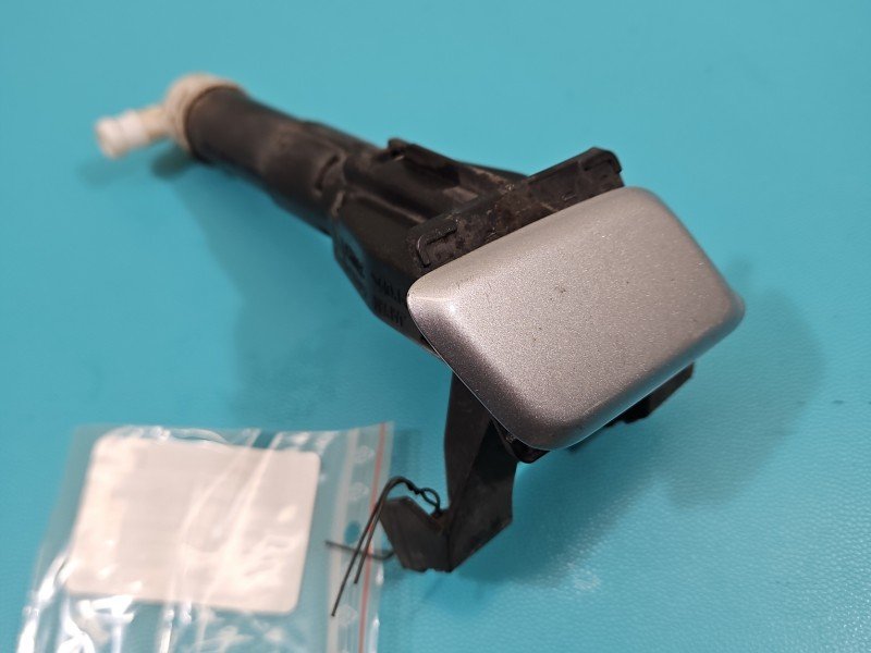 Spryskiwacz reflektora prawy Mitsubishi Outlander II