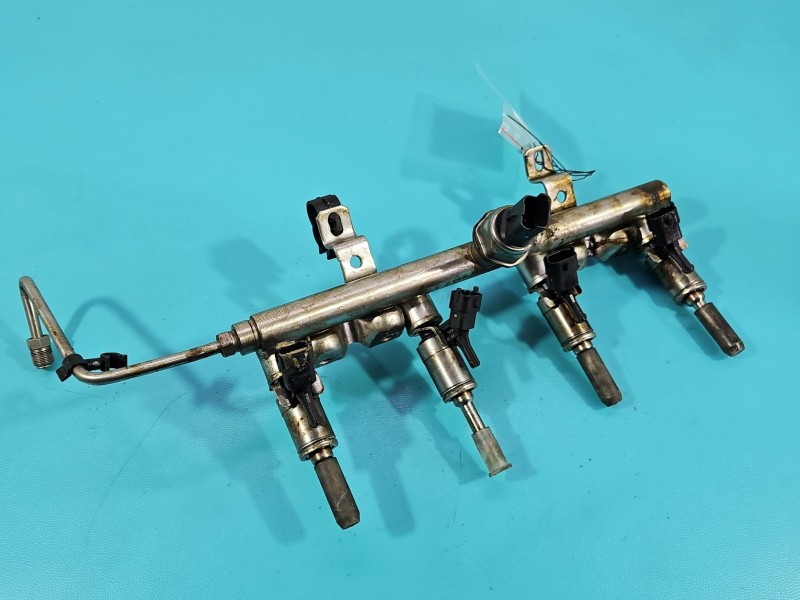 Wtryskiwacz Peugeot 508 I 0261500073 1.6 thp