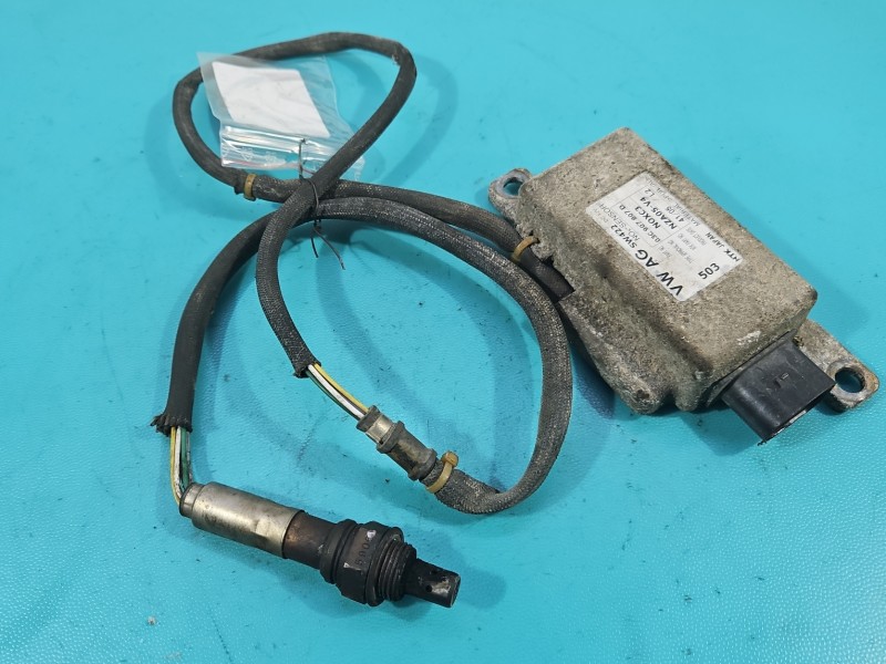 Sonda lambda NOX C3 Lekko uszkodzona gwint klucza do przykręcania sondy 10 PIN Vw Golf V 1.4 FSI BLN 03C907807D