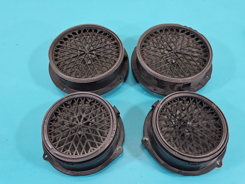 Głośniki komplet AUDI A4 B8 8T0035415, 8K0035411 Głośniki komplet AUDI A4 B8 8T0035415, 8K0035411