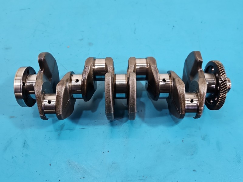 Wał korbowy AUDI A4 B8 2.0 tdi (Cag) 143KM